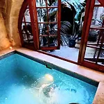 Il Mithna With Indoor Heated Jacuzzi Pool ヴィラ *