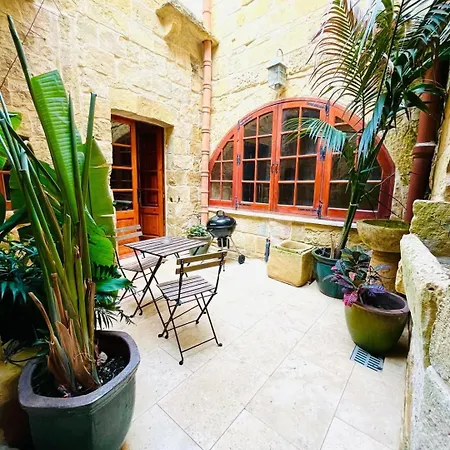 Il Mithna With Indoor Heated Jacuzzi Pool Gharb (Gozo)