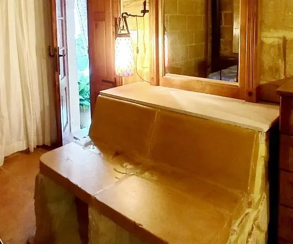 Il Mithna With Indoor Heated Jacuzzi Pool فيلة