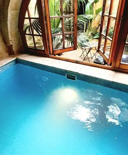 Il Mithna With Indoor Heated Jacuzzi Pool Għarb