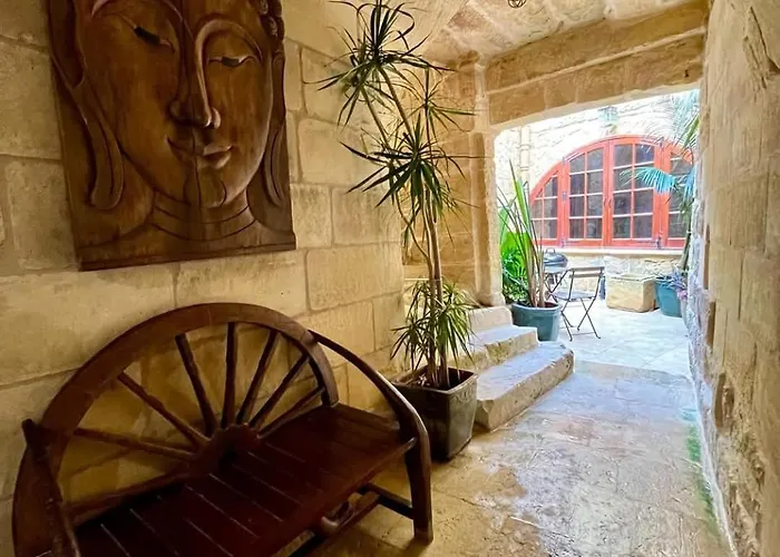 Il Mithna With Indoor Heated Jacuzzi Pool فيلة